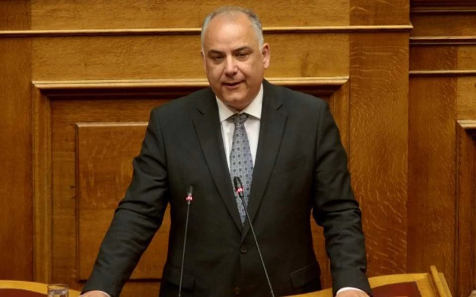 Ενωση Κεντρώων: Δεν δίνει ψήφο εμπιστοσύνης στην κυβέρνηση ο Γ. Σαρίδης